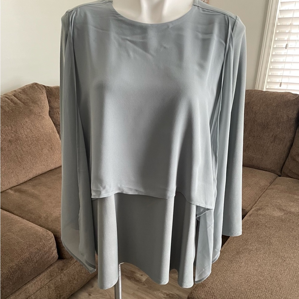 Women’s Wynne Layers Flowy Blouse Size S